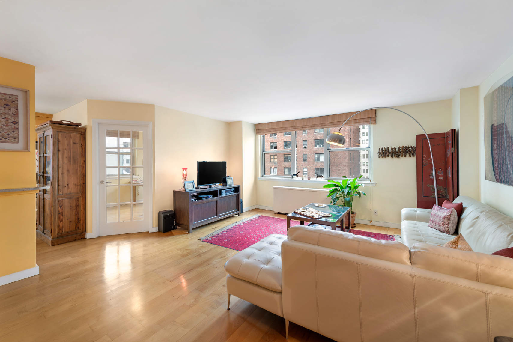 200 East 58th Street, Unit 7H Manhattan, NY 10022 - Photo 3 of 12