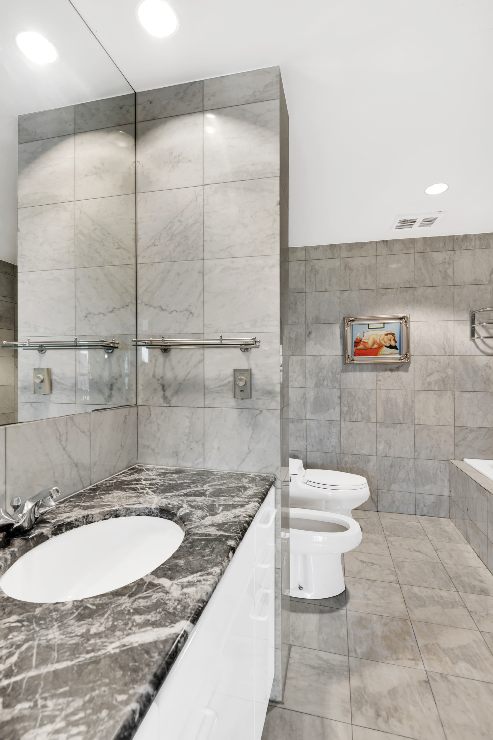 146 West 57th Street, Unit 56C Manhattan, NY 10019 - Photo 7 of 12