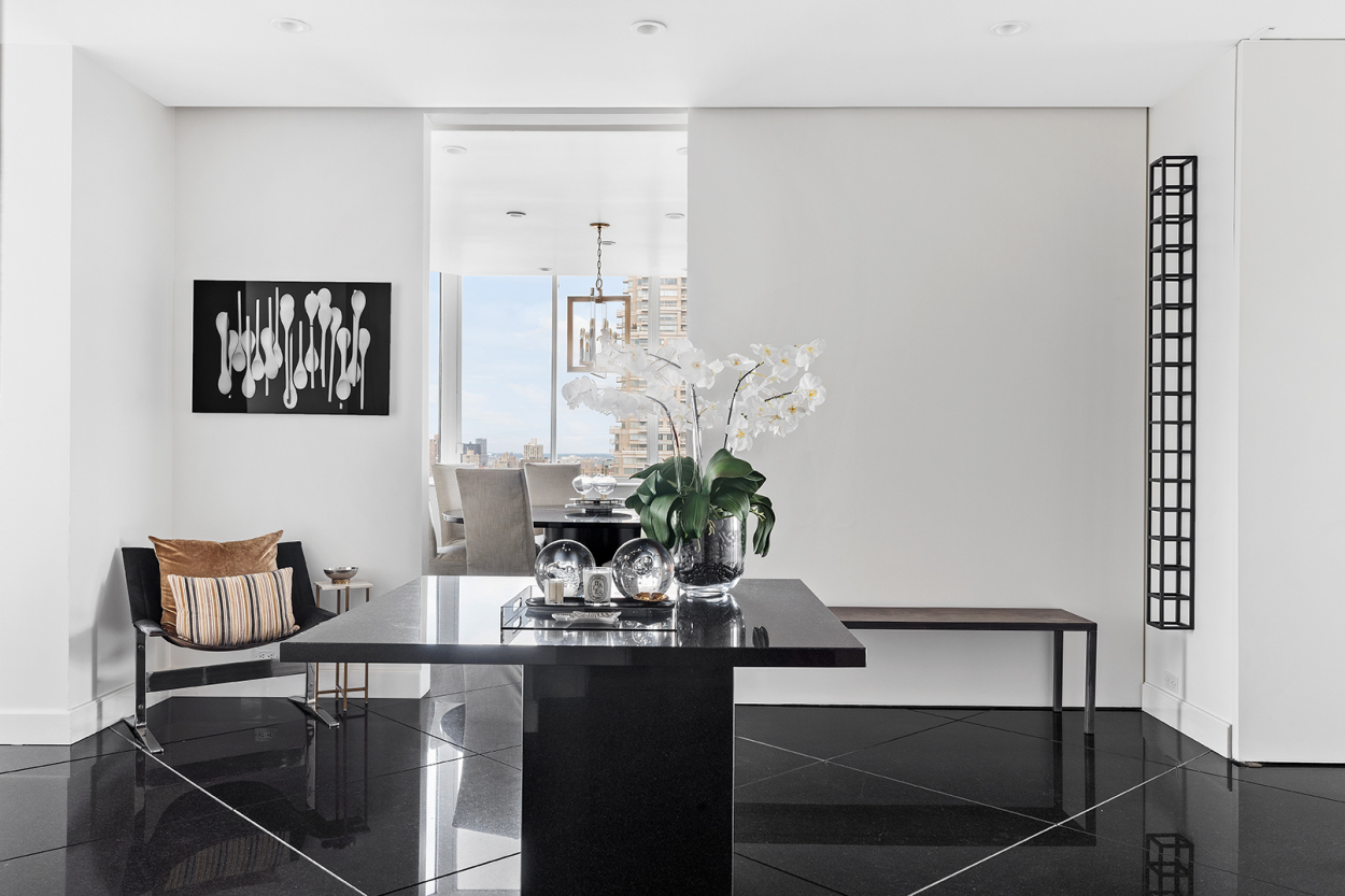 200-210 East 65th Street, Unit 36N Manhattan, NY 10065 - Photo 5 of 14