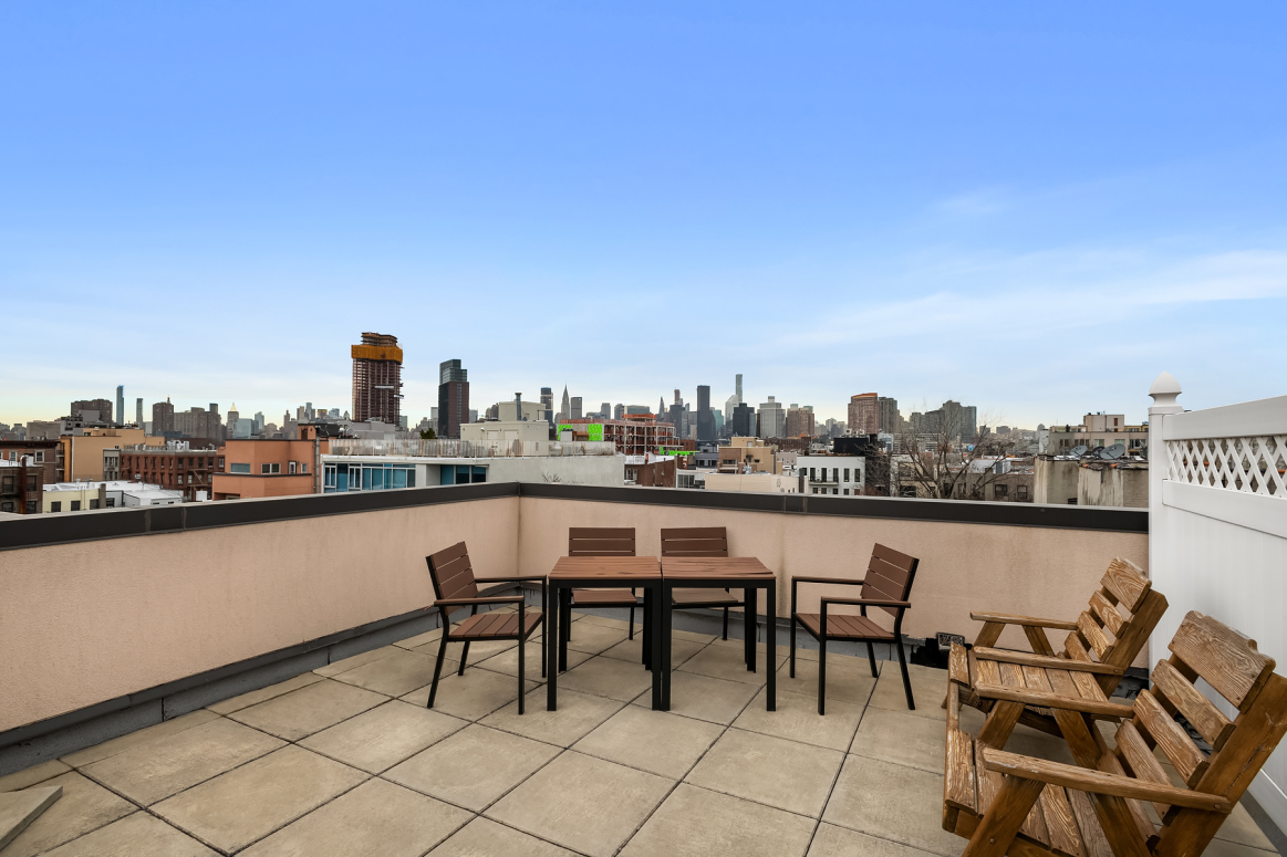 199 Huron Street, Unit 3A Brooklyn, NY 11222 - Photo 7 of 9