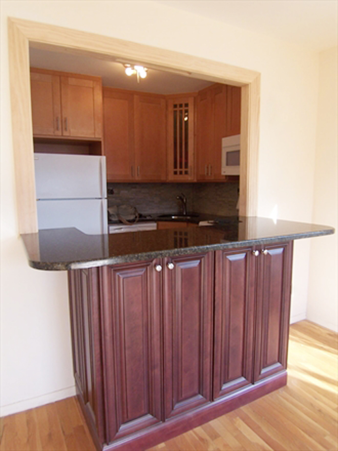 408 8th Avenue, Unit 8A Manhattan, NY 10001 - Photo 3 of 10