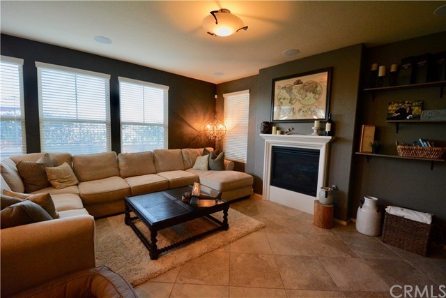 3327 View Ridge Drive Long Beach, CA 90755 - Photo 3 of 28