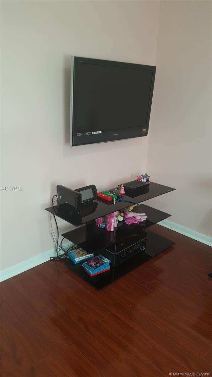 14810 Southwest 129th Place Road Miami, FL 33186 - Photo 10 of 19 Gallery Image 10