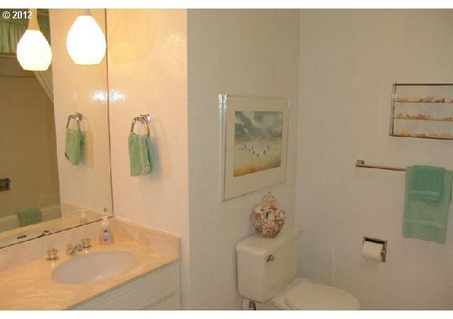 3419 Country Club Road South Salem, OR 97302 - Photo 10 of 16 Gallery Image 10