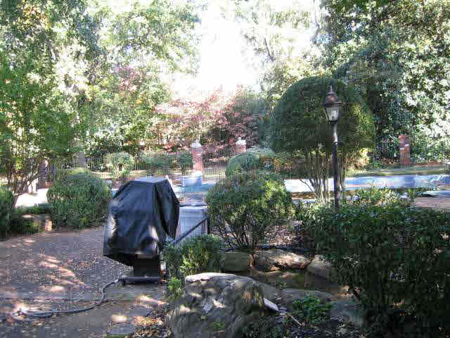 46 South Perkins Road Memphis, TN 38117 - Photo 3 of 12