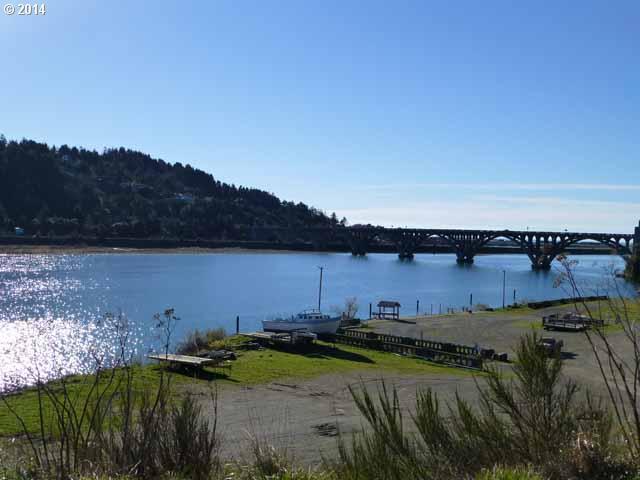 Hume Road, Unit 6 Gold Beach, OR 97444 - Photo 4 of 16 Gallery Image 4