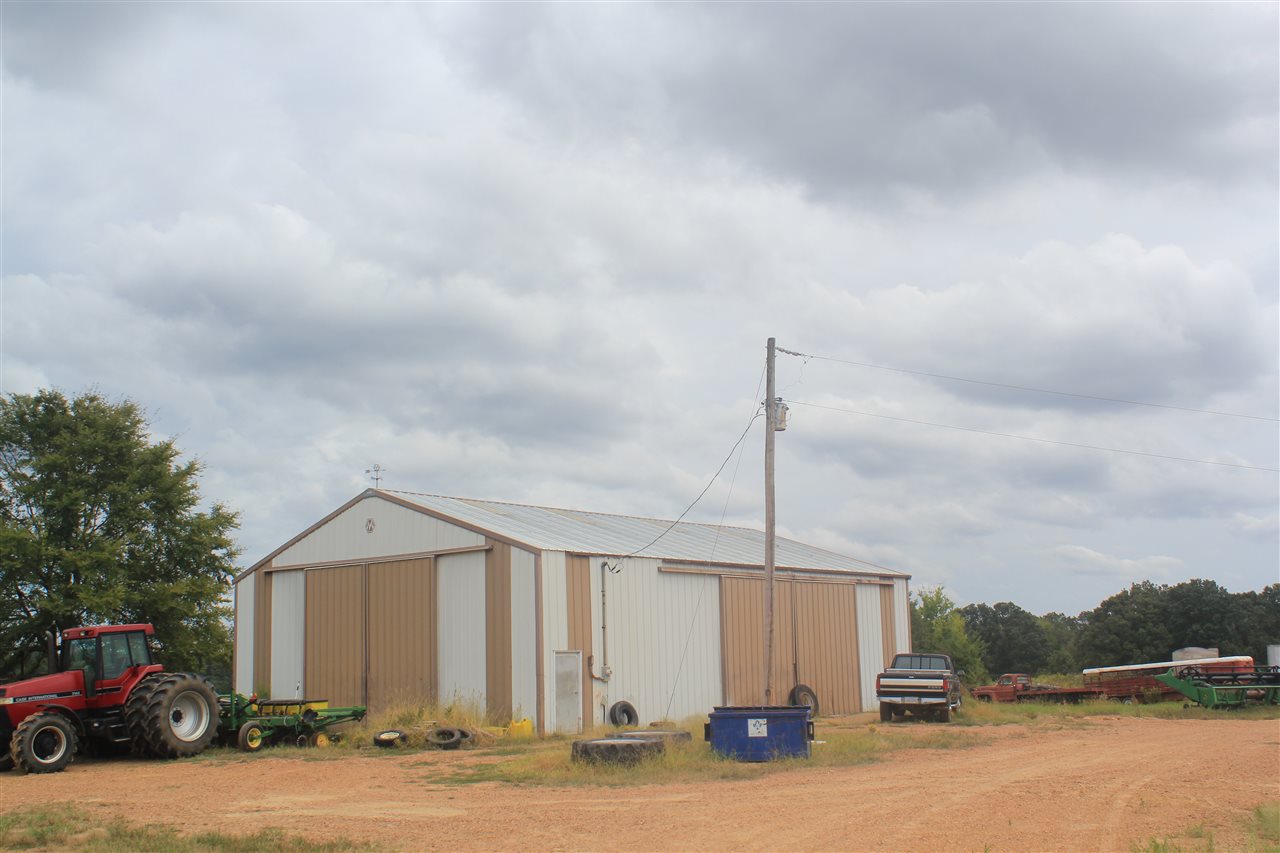 3200 North Red Banks Road Red Banks, MS 38635 - Photo 5 of 25 Gallery Image 5