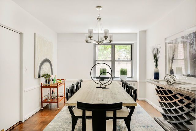 $1,410,000 | 16 Sutton Place, Unit 3A | Sutton Place