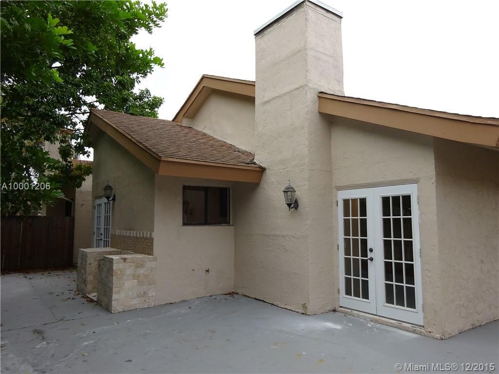 7720 Kenway Place East Boca Raton, FL 33433 - Photo 1 of 35 Gallery Image 1