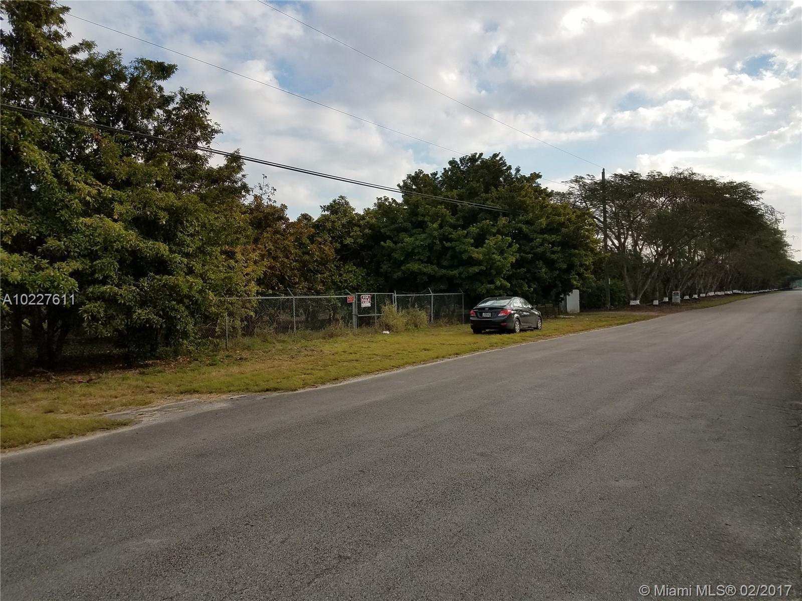 17455 Southwest 192nd Street Miami, FL 33187 - Photo 1 of 33