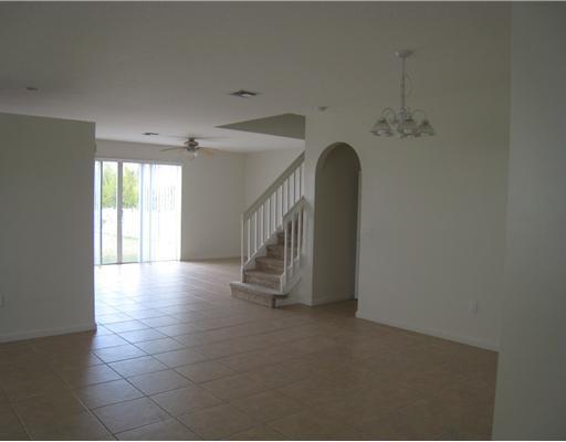 Olympia Wellington, FL 33414 - Photo 7 of 8