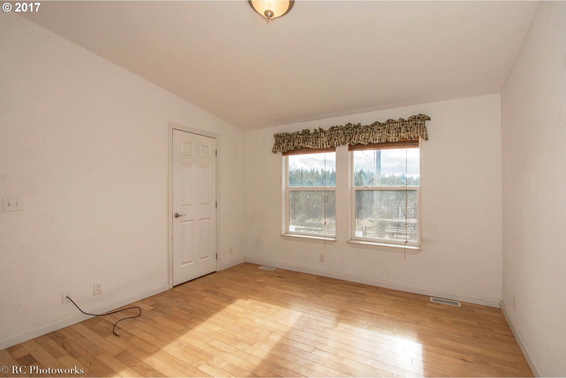 109 Christie Road Goldendale, WA 98620 - Photo 24 of 31 Gallery Image 24