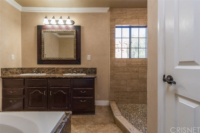 23408 Cherry Street Newhall, CA 91321 - Photo 12 of 28