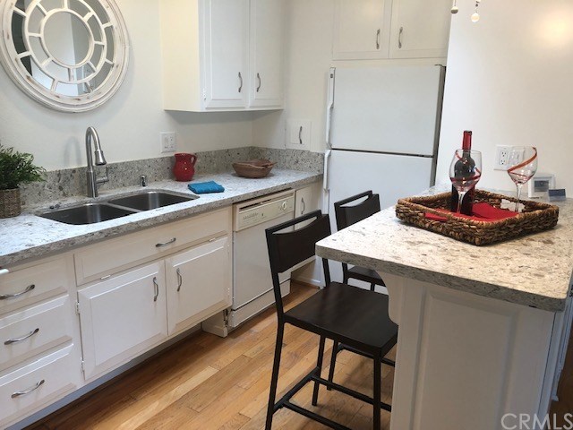 1690 Interlachen Road, Unit 42L Seal Beach, CA 90740 - Photo 19 of 31