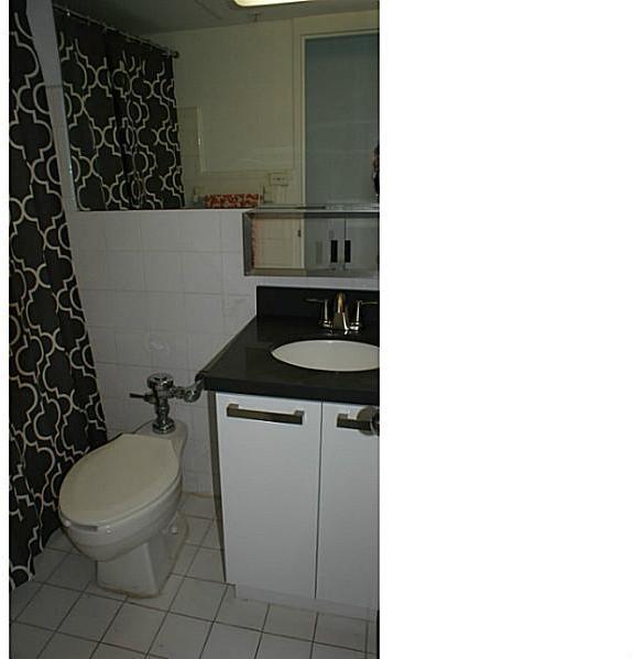 1500 Bay Road, Unit 1510S Miami Beach, FL 33139 - Photo 12 of 23