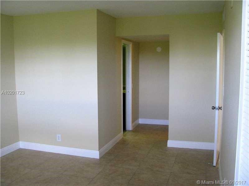 2940 North Course Drive, Unit 604 Pompano Beach, FL 33069 - Photo 15 of 23