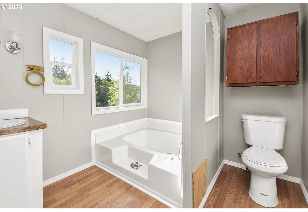 671 Walker Road Kelso, WA 98626 - Photo 21 of 25 Gallery Image 21