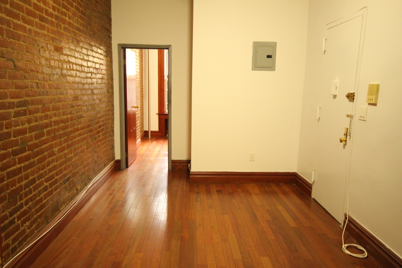 324 East 94th Street, Unit 1W Manhattan, NY 10128 - Photo 3 of 5
