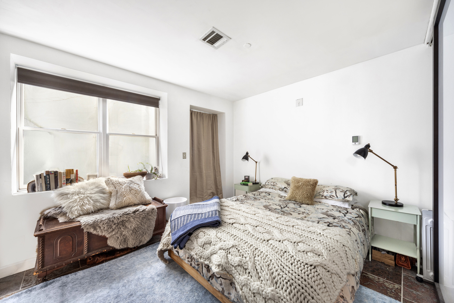 796 Dekalb Avenue, Unit 1B Brooklyn, NY 11221 - Photo 4 of 8