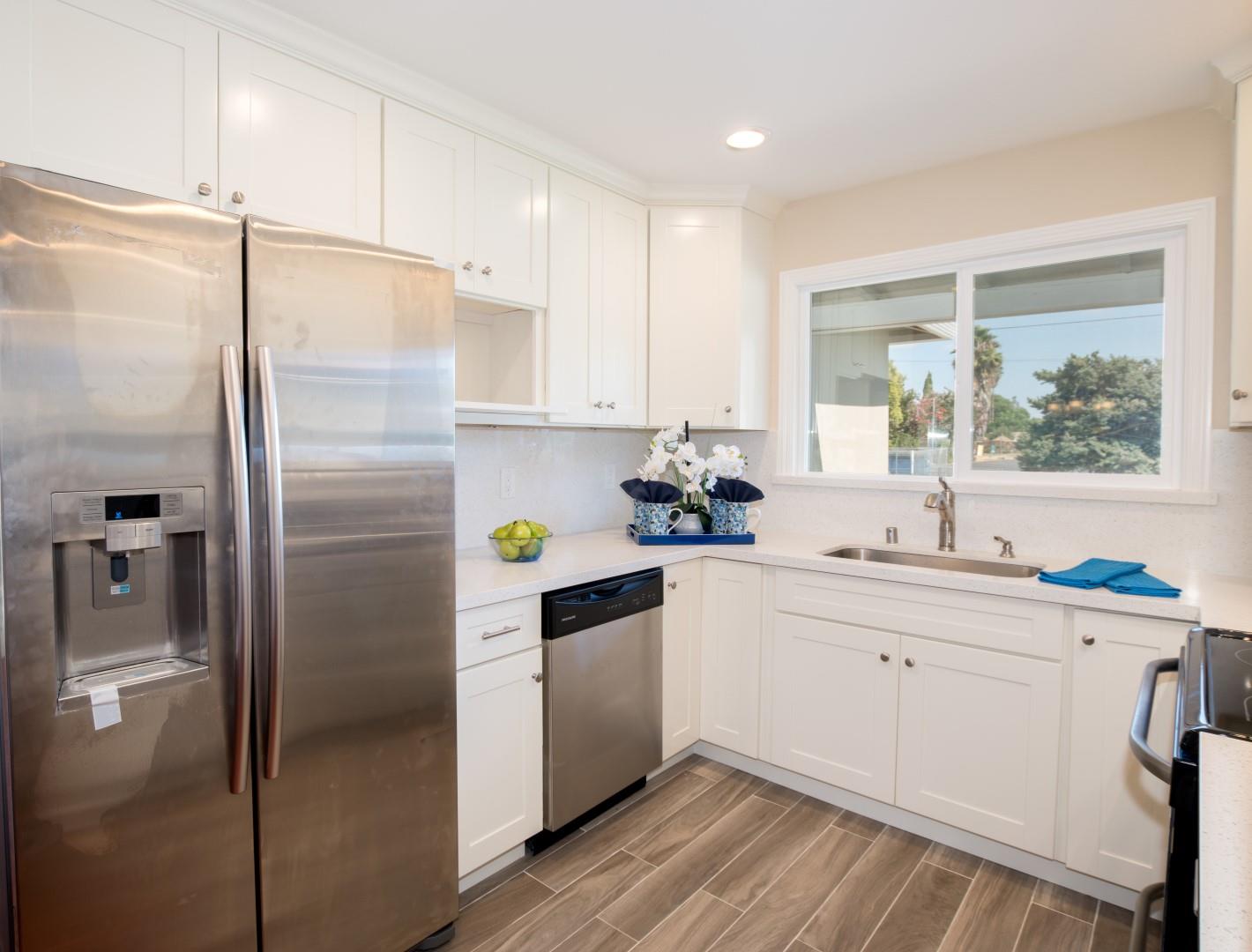 498 Coyote Road San Jose, CA 95111 - Photo 3 of 13 Gallery Image 3