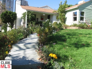 10537 Rochester Avenue Los Angeles, CA 90024 - Photo 1 of 1