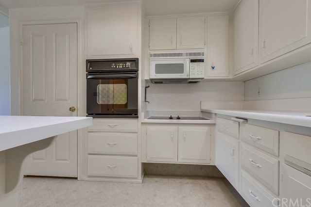 $295,000 | 13370 St Andrews Drive, Unit 69J M12, Seal Beach, CA 90740