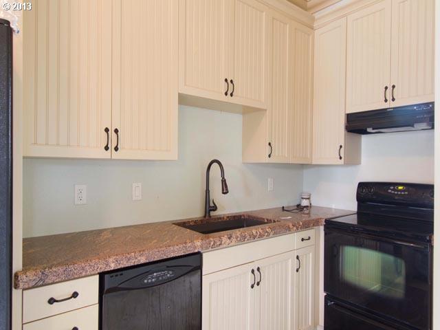 13077 Donald Road Northeast Aurora, OR 97002 - Photo 14 of 16 Gallery Image 14