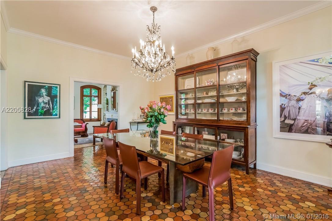 1017 Hardee Road Coral Gables, FL 33146 - Photo 18 of 35 Gallery Image 18