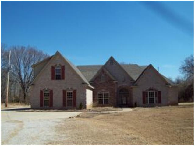 6258 Chase Road Millington, TN 38053 - Photo 1 of 12 Beautiful home on over 2 aces of land!