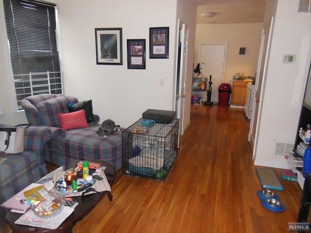 $1,700 | 233 Ferry Street, Unit 4, Newark, NJ 07105