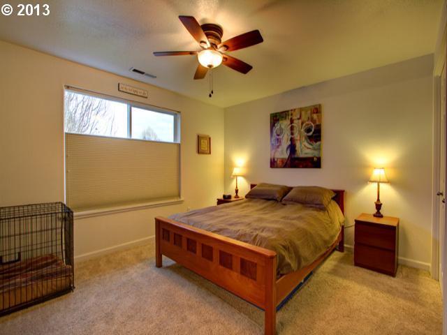 500 Northeast Mariners Loop Portland, OR 97211 - Photo 8 of 16 Gallery Image 8