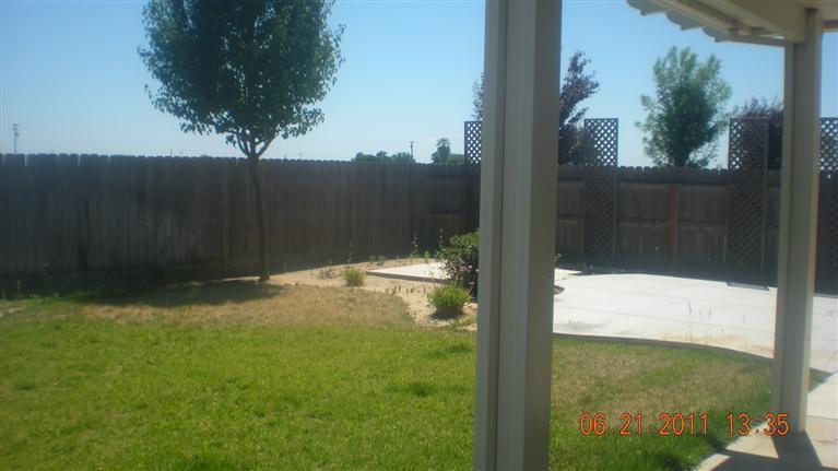 1019 Randy Avenue Fowler, CA 93625 - Photo 2 of 8 Gallery Image 2