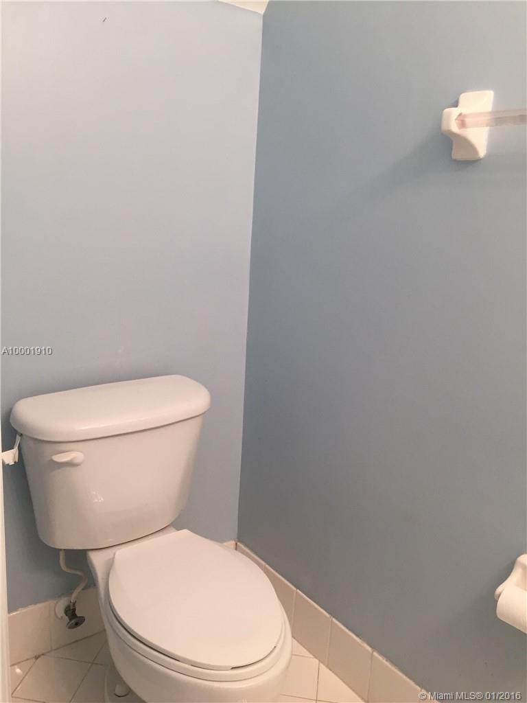 1650 Northeast 33rd Road, Unit 10410 Homestead, FL 33033 - Photo 16 of 27 Gallery Image 16