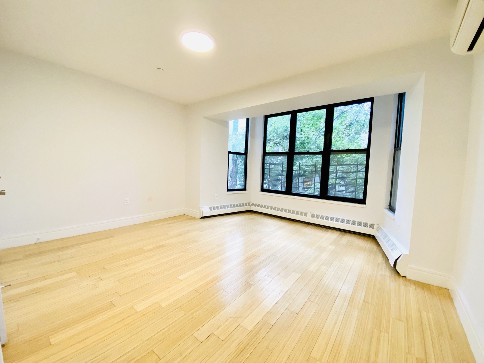 357 West 116th Street, Unit 2 Manhattan, NY 10026 - Photo 4 of 6