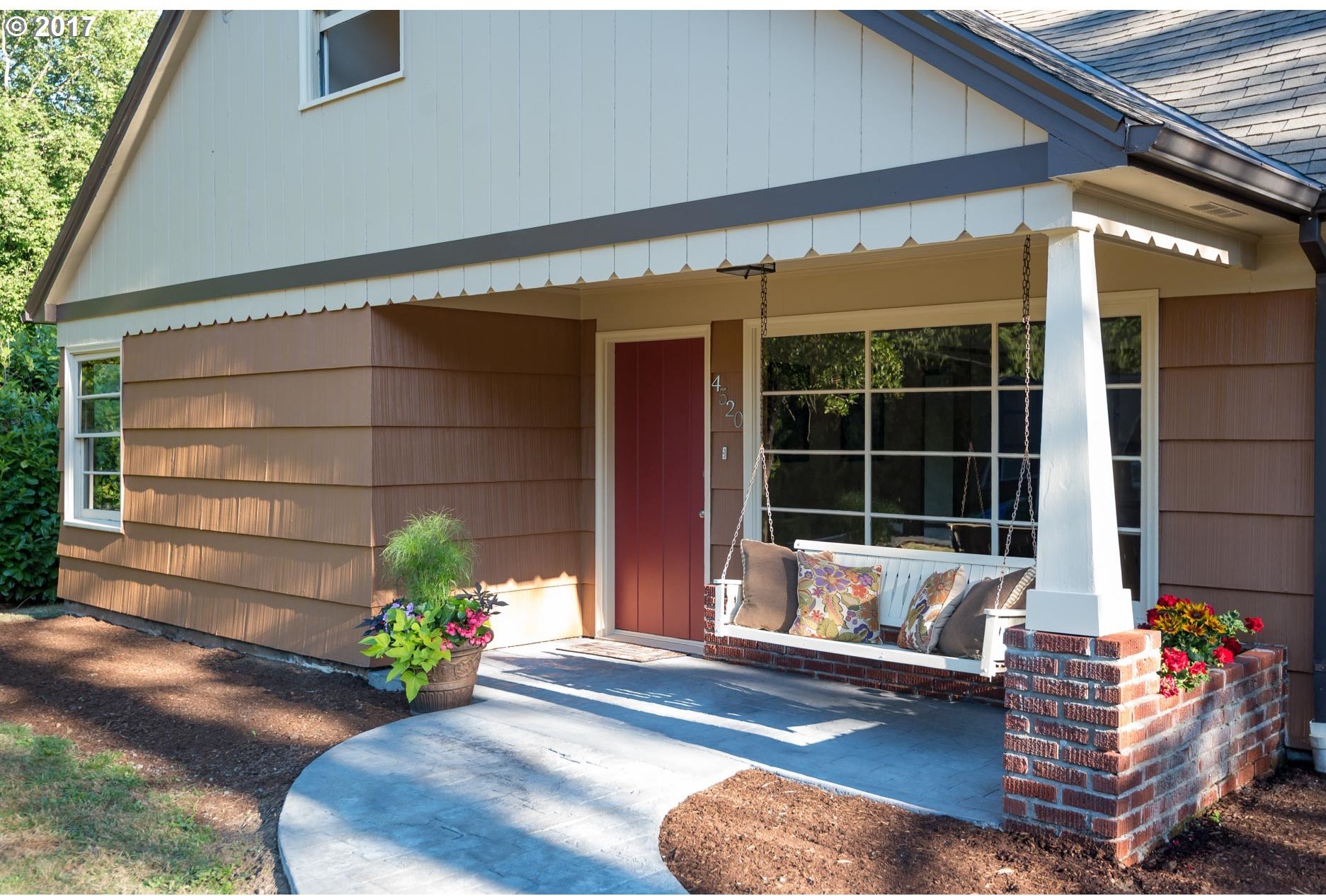 4520 Southwest Taylors Ferry Road Portland, OR 97219 - Photo 5 of 24 Gallery Image 5