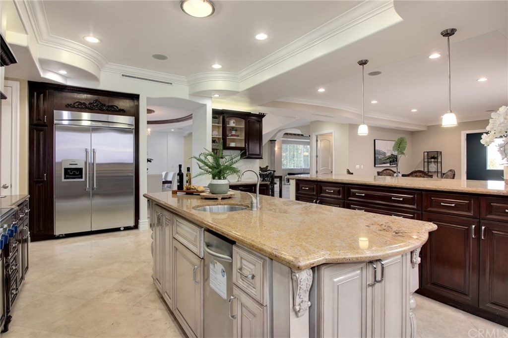 22436 North Summit Ridge Circle Chatsworth, CA 91311 - Photo 13 of 39