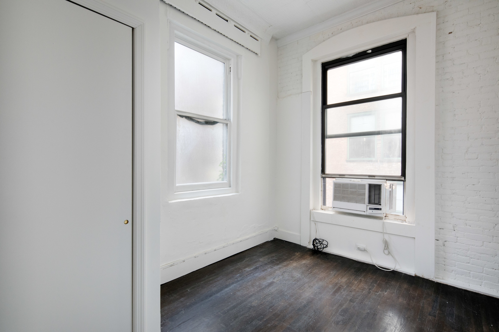 49 West 19th Street, Unit 3 Manhattan, NY 10011 - Photo 3 of 4