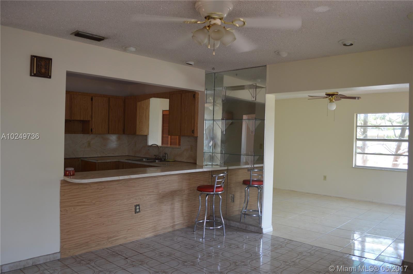 1001 Southwest 13th Avenue Miami, FL 33135 - Photo 6 of 22