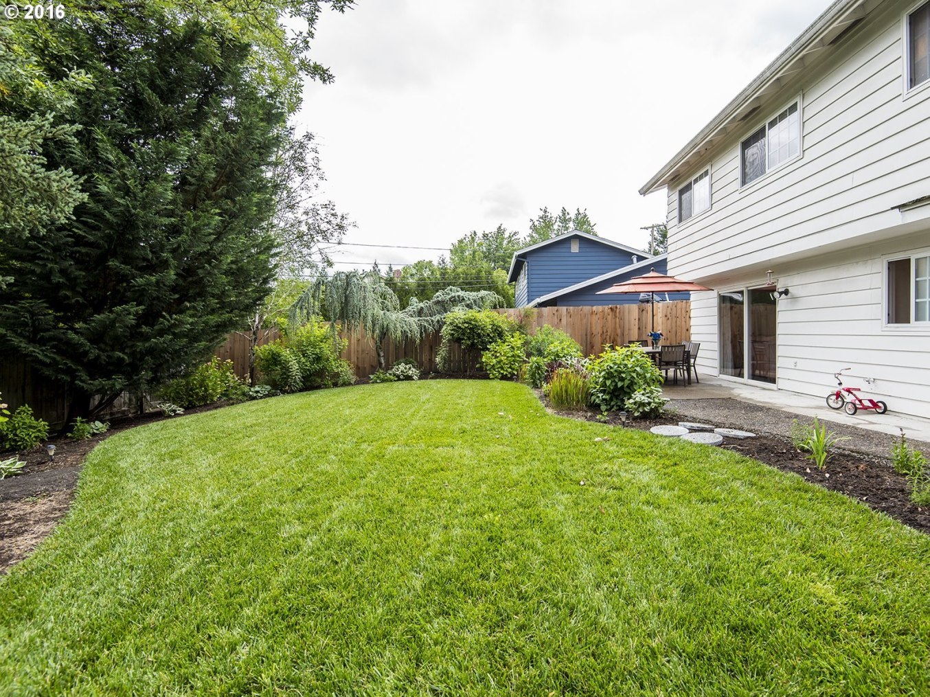 9210 Southwest Jamieson Road Beaverton, OR 97005 - Photo 26 of 28 Gallery Image 26