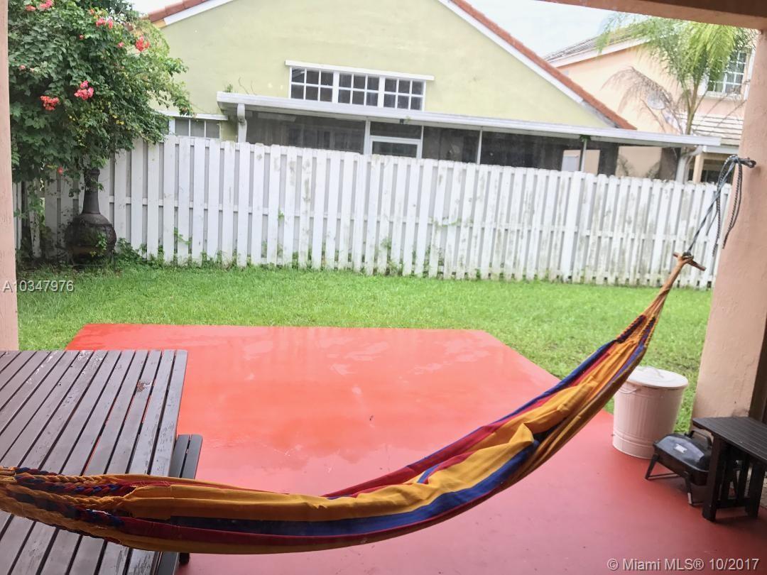 312 Bridgeton Road Weston, FL 33326 - Photo 11 of 12 Gallery Image 11