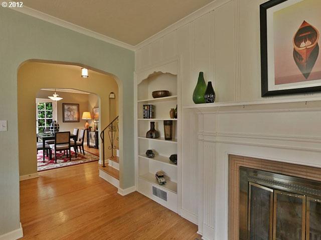 7416 Southeast Reed College Place Portland, OR 97202 - Photo 11 of 14 Gallery Image 11