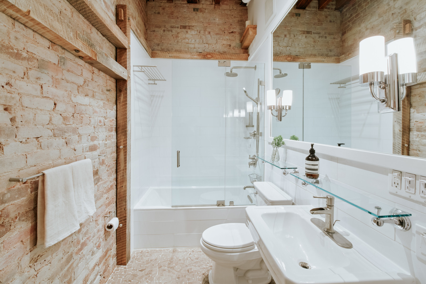 203 East 13th Street, Unit 2AB Manhattan, NY 10003 - Photo 11 of 19