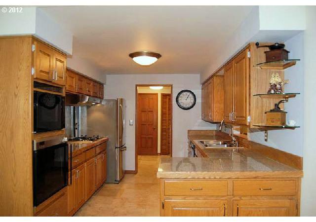 4785 Gardner Road Southeast Salem, OR 97302 - Photo 3 of 16 Gallery Image 3