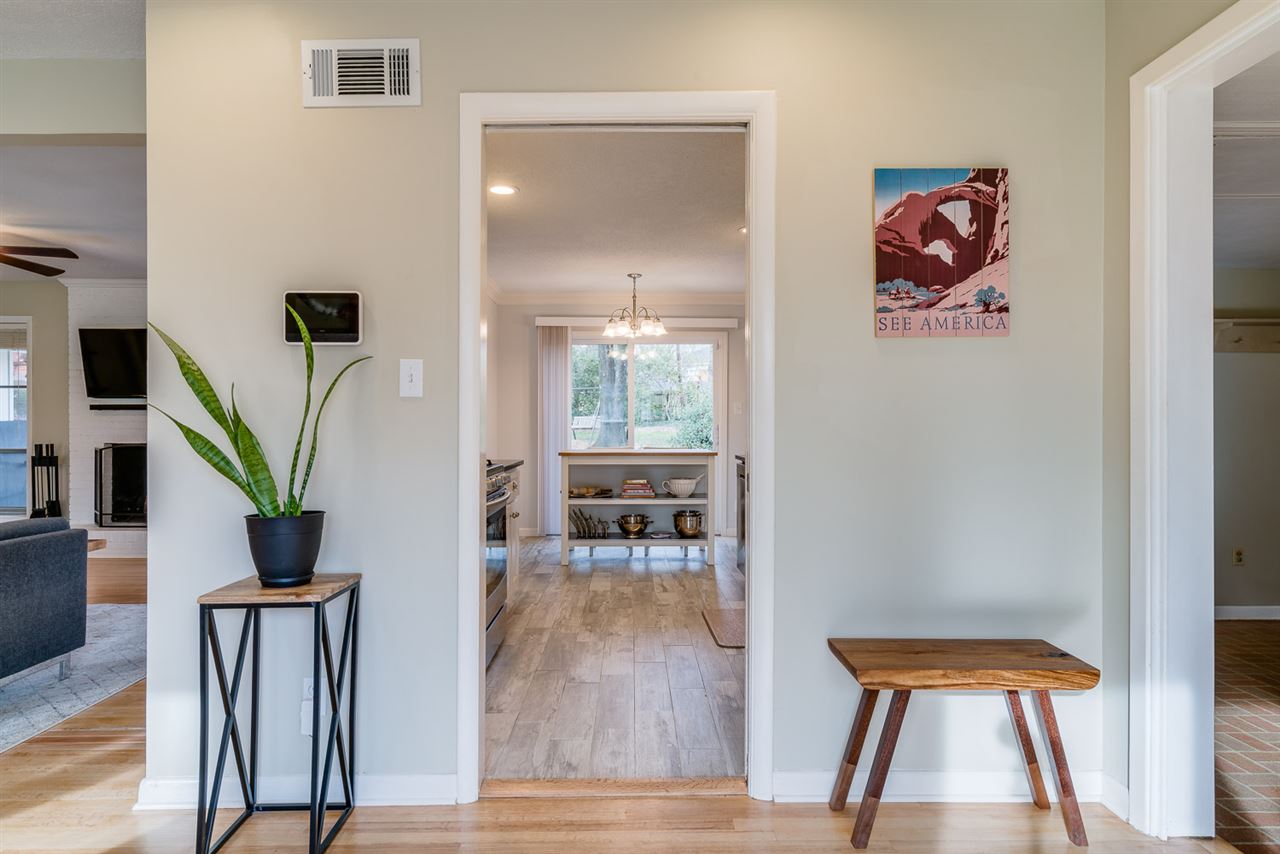 6204 Quince Road Memphis, TN 38119 - Photo 7 of 24 Gallery Image 7