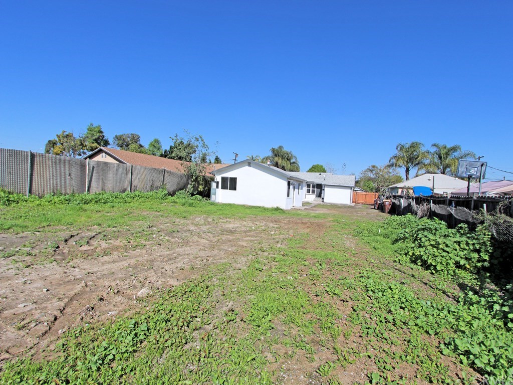 712 West Caldwell Street, Unit A Compton, CA 90220 - Photo 15 of 23