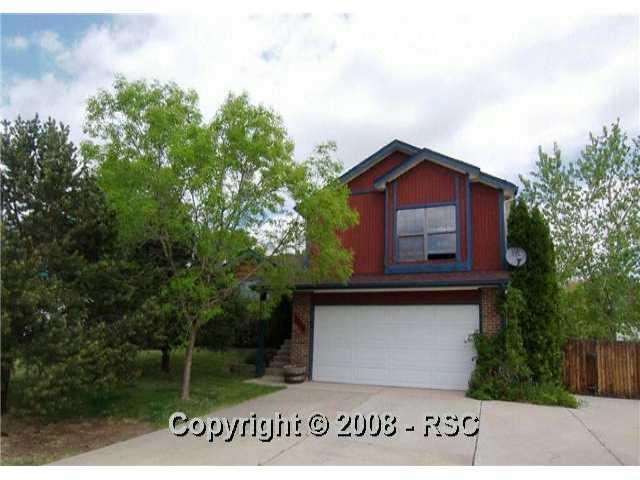 5439 Pinon Valley Road Colorado Springs, CO 80919 - Photo 1 of 11 Front View