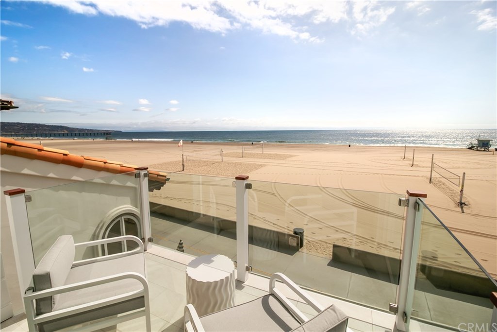 2120 The Strand Hermosa Beach, CA 90254 - Photo 21 of 51