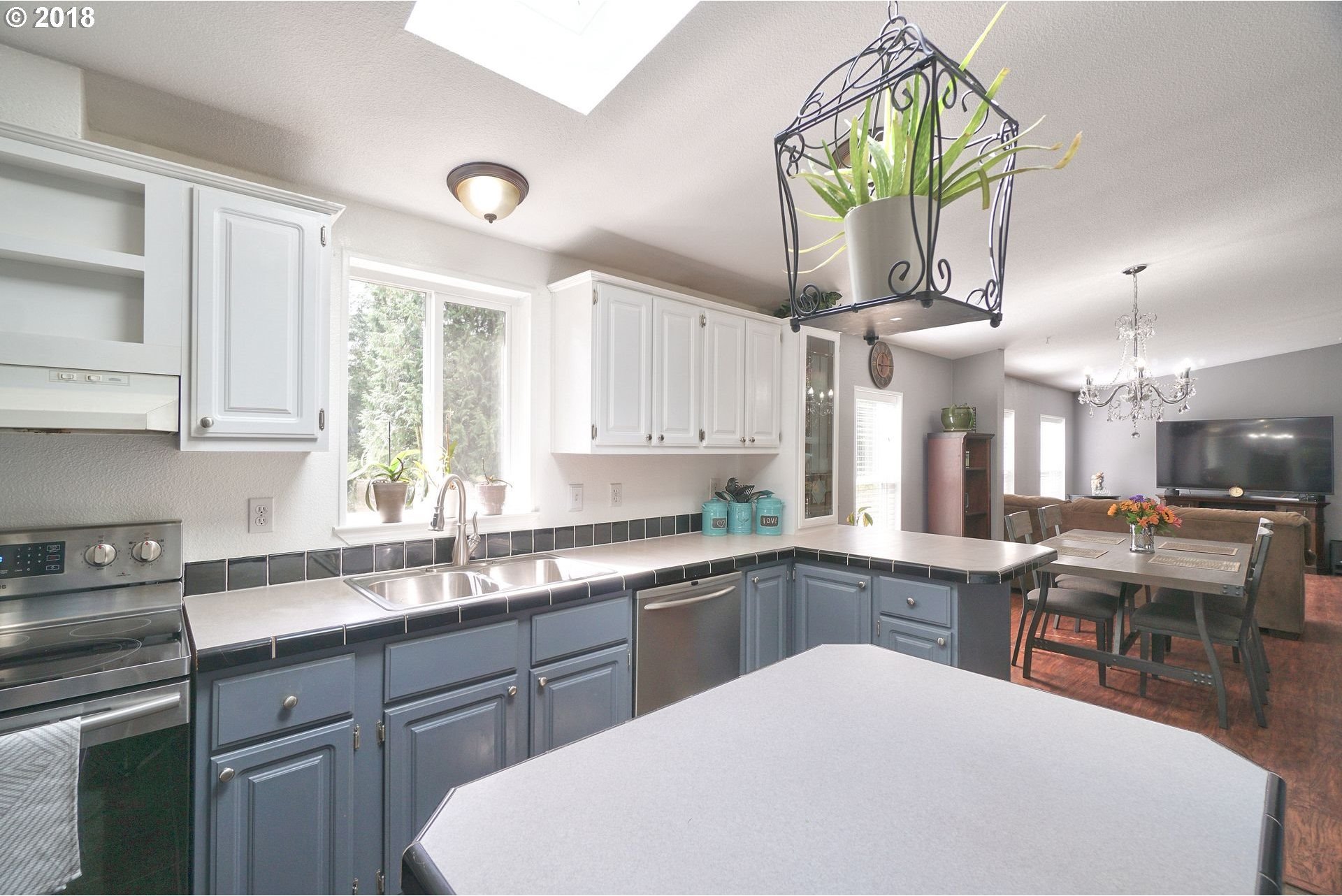 24560 Cox Road Rainier, OR 97048 - Photo 9 of 32 Gallery Image 9