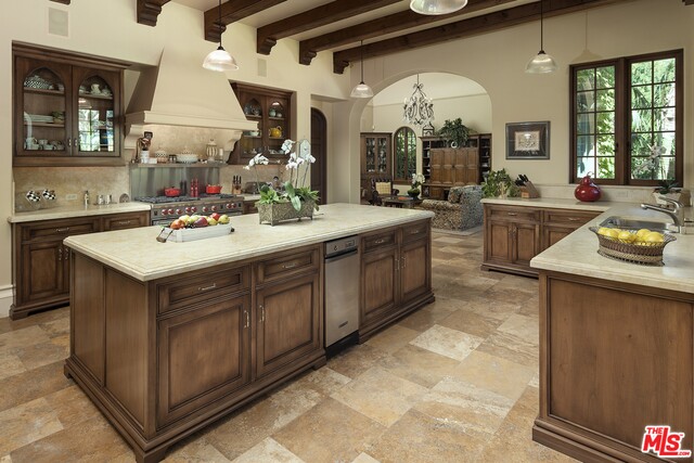 2733 Sycamore Canyon Road Montecito, CA 93108 - Photo 8 of 17