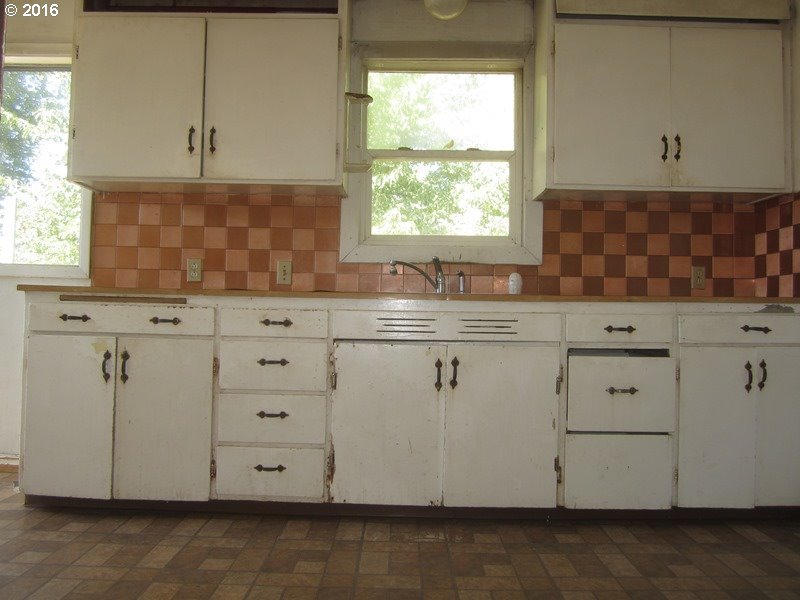 2791 Fisher Road Northeast Salem, OR 97305 - Photo 17 of 32 Gallery Image 17